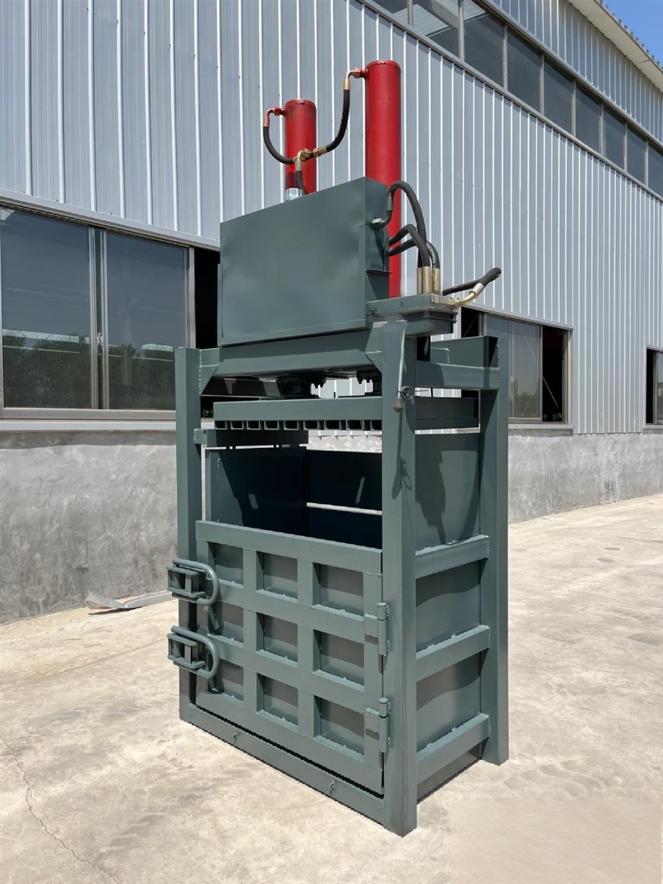 carton baler machine
