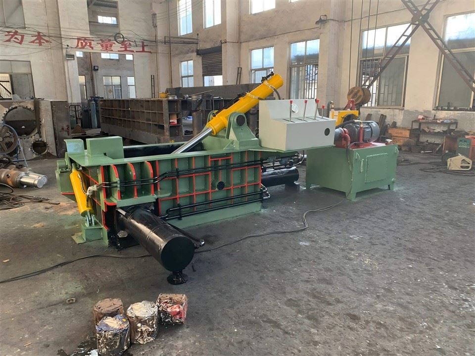 E-HS-1350 金属結束機